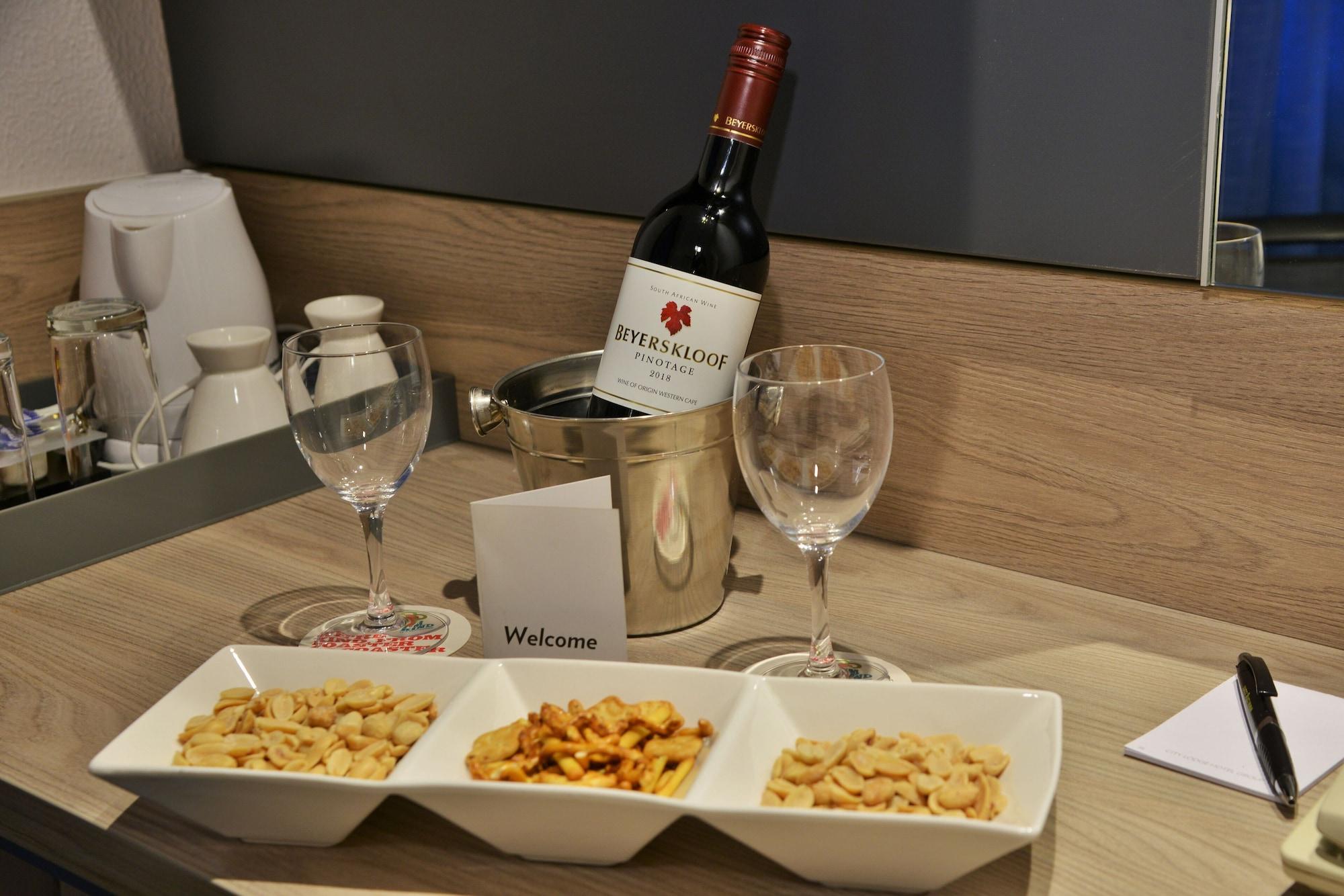 Town Lodge Menlo Park Pretoria Ngoại thất bức ảnh